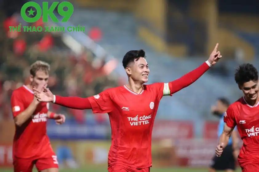 Đức Chiến chơi ở hàng hậu vệ sẽ tốt hơn. (Ảnh: TCVT) Đức Chiến chơi ở hàng hậu vệ sẽ tốt hơn. (Ảnh: TCVT)
